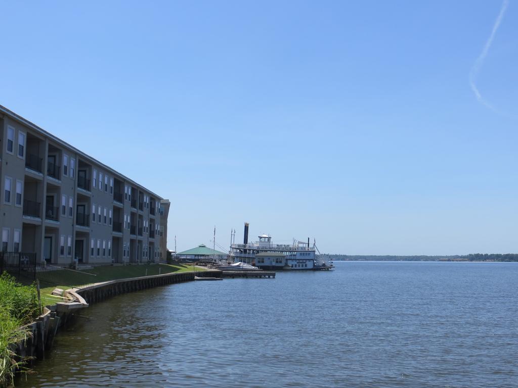 Sunset Harbor Resort Willis Екстер'єр фото